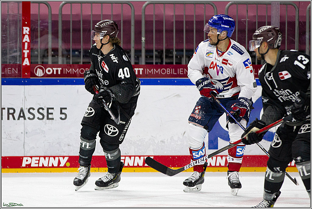 PENNY DEL;  Koelner Haie - Adler Mannheim; Koeln, 08.04.2021